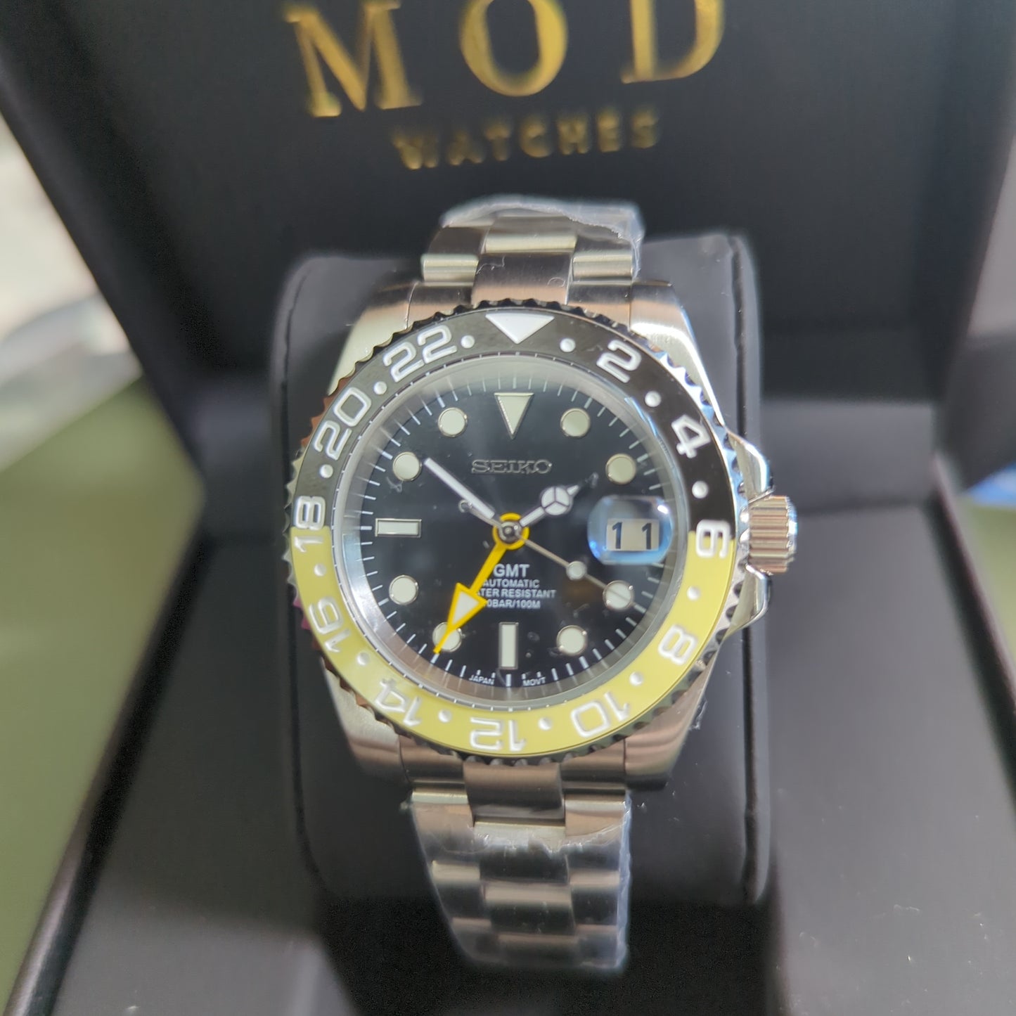 SEIKO-LEX BUMBLE BEE GMT