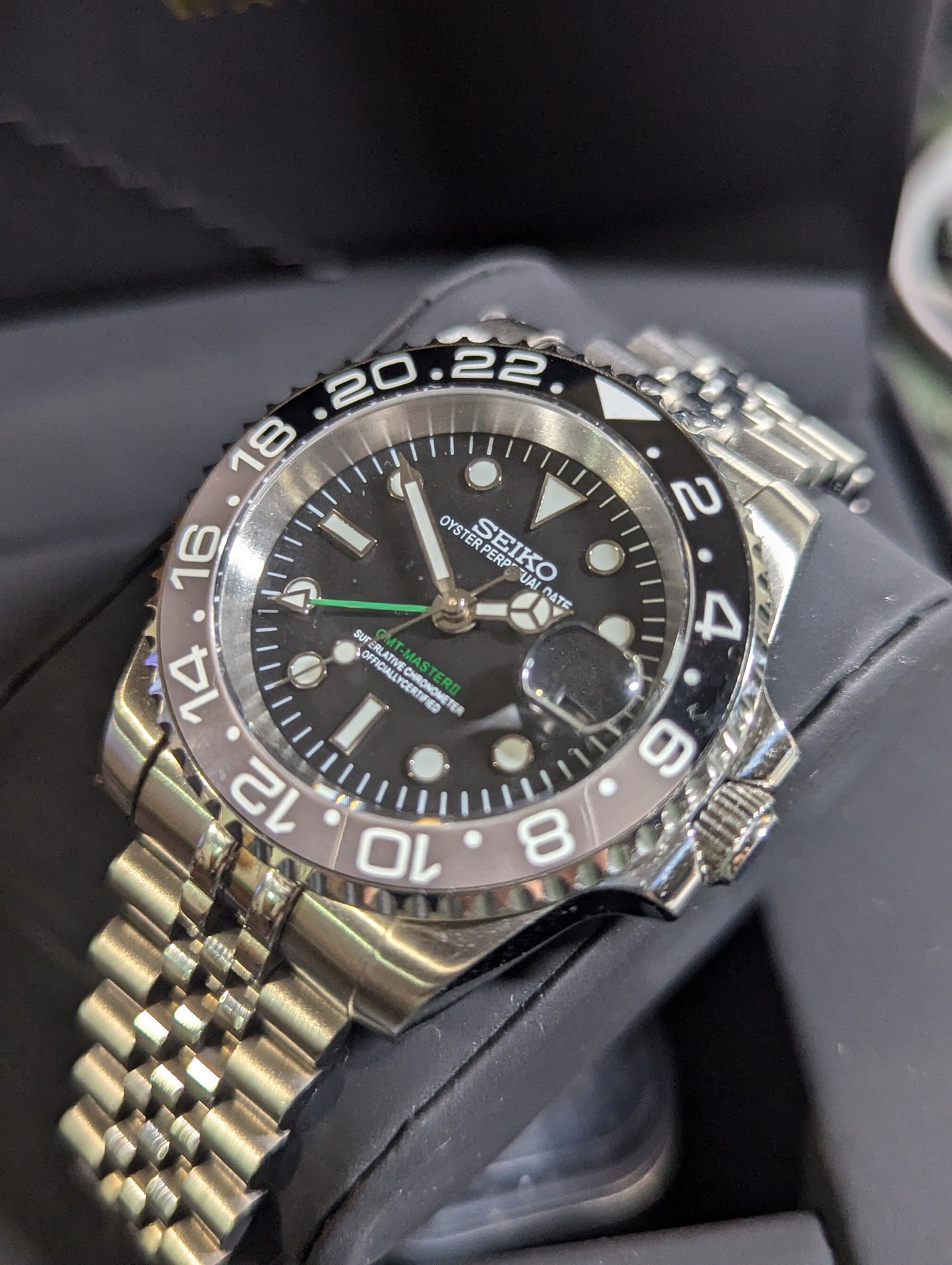 SEIKO-LEX BRUCE WAYNE GMT (JUBILEE)