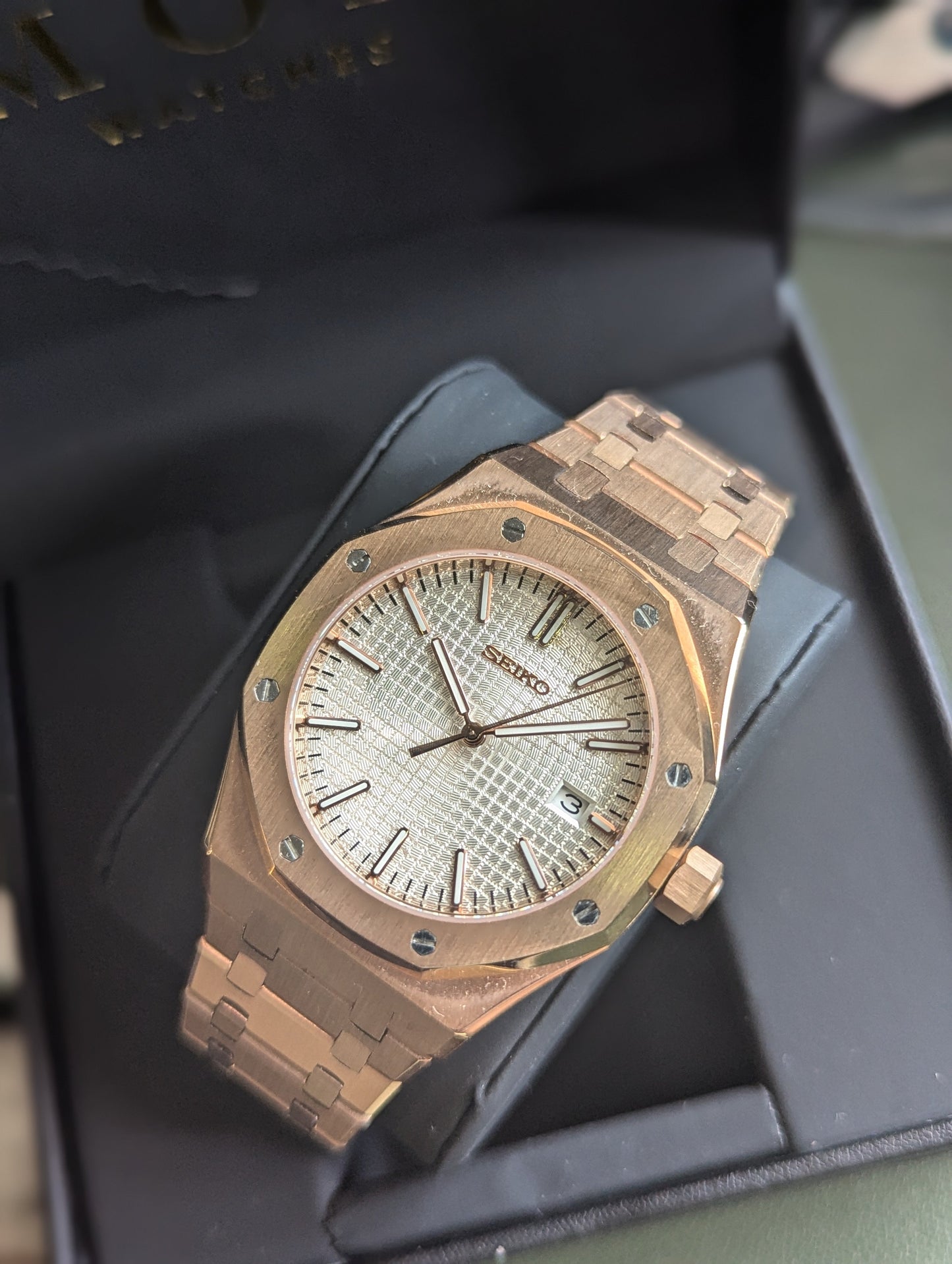 ROYAL SEIKOAK ROSE GOLD WHITE